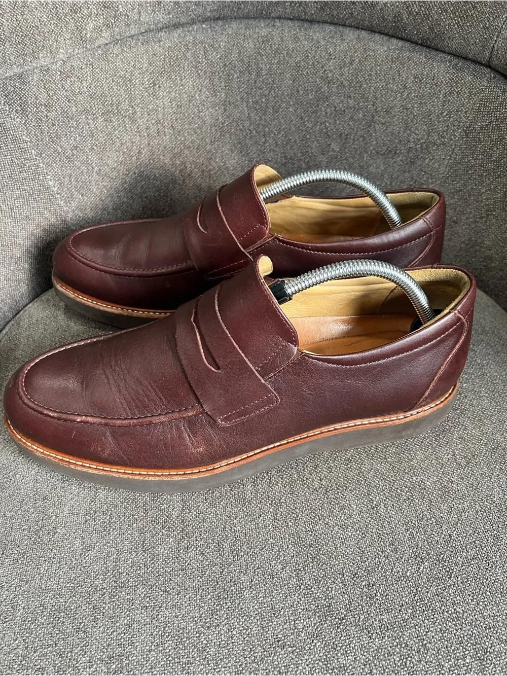 Samuel Hubard leather loafers size  10